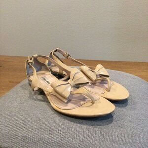 Womens MIU MIU Beige Bow Patent Leather Buckle Ankle Strap Sandals Size 36.5